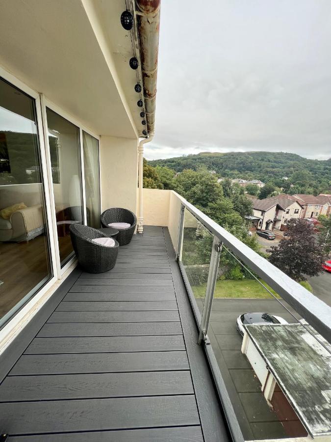 Beachfront Penthouse, Largs Apartment Exterior photo